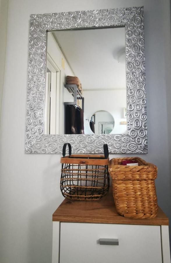 Studio Apartment Rosemary Rovigno Esterno foto